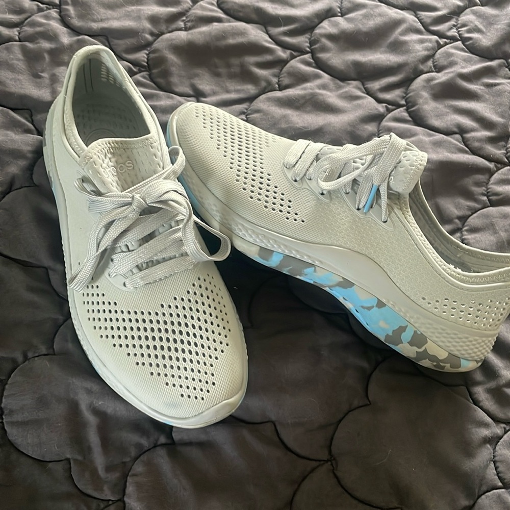 Crocs LiteRide Pacer Shoe Size 9